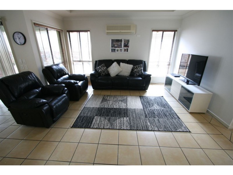 10 Nardoo St, Robina QLD 4226