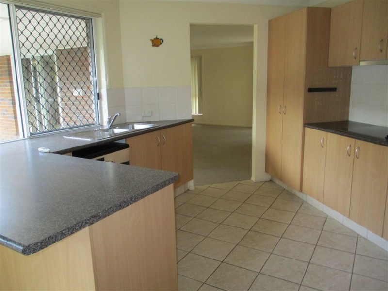 13 Heidelberg, Robina QLD 4226