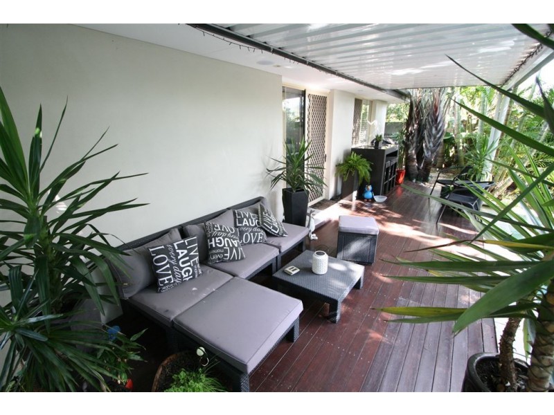 4 Crelga Ct, Merrimac QLD 4226