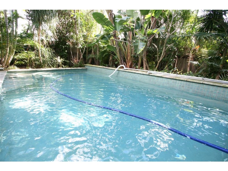 4 Crelga Ct, Merrimac QLD 4226