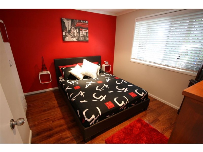 4 Crelga Ct, Merrimac QLD 4226