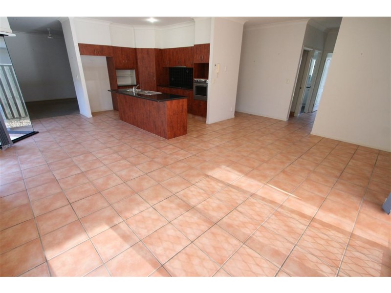 7 Carina Peak Drive, Varsity Lakes QLD 4227