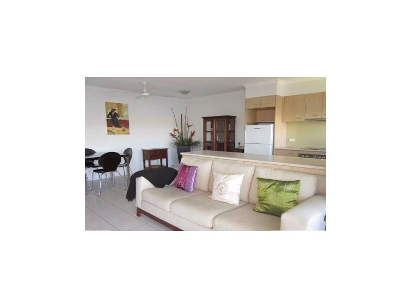 12/29 Duet Dr, Mermaid Waters QLD 4218