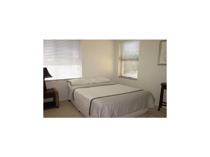 12/29 Duet Dr, Mermaid Waters QLD 4218