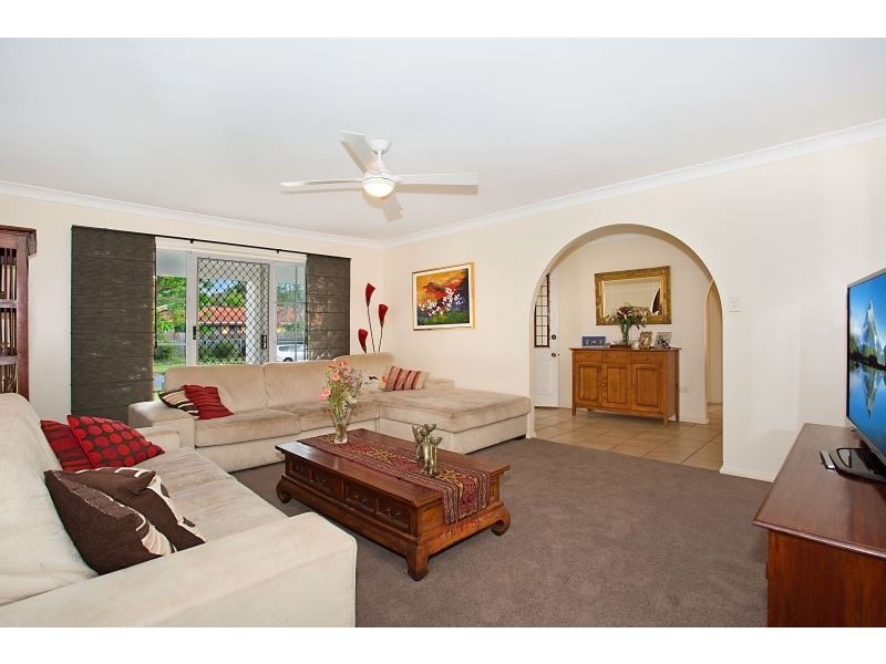 3 Mosman Rd, Robina QLD 4226