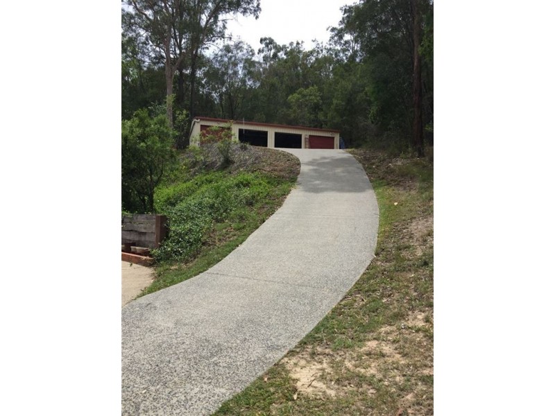 100 Bonogin Road, Bonogin QLD 4213