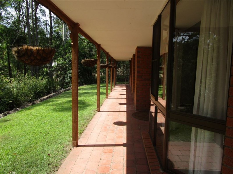 100 Bonogin Road, Bonogin QLD 4213