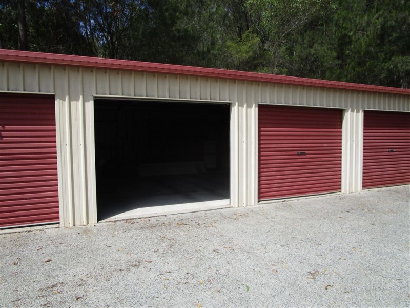 100 Bonogin Road, Bonogin QLD 4213