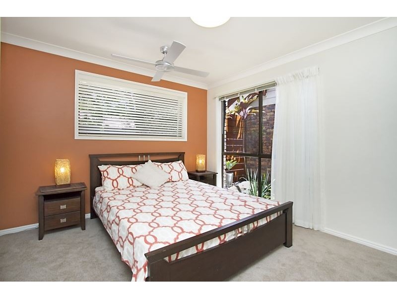 4 Anglesea Court, Robina QLD 4226