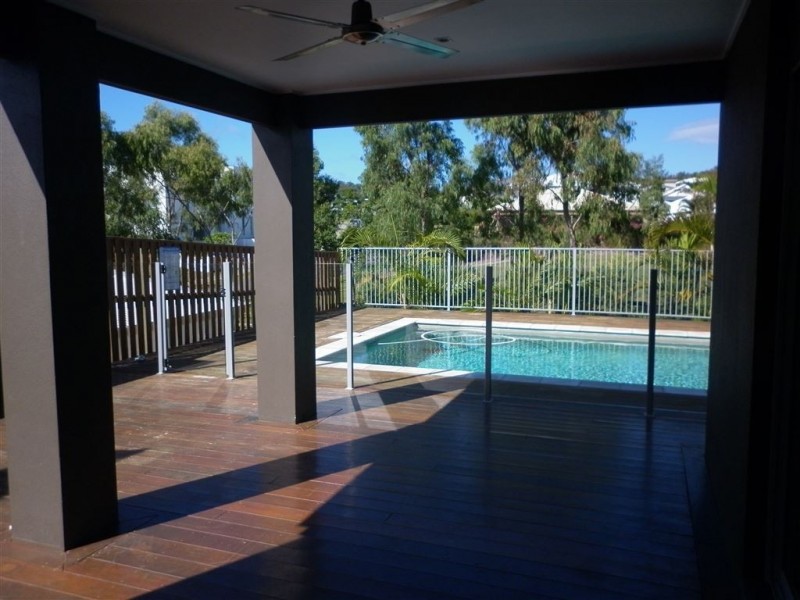 13 Aquarius Street, Reedy Creek QLD 4227