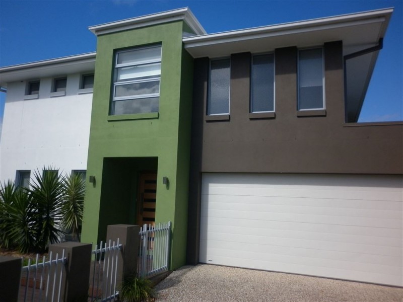 13 Aquarius Street, Reedy Creek QLD 4227