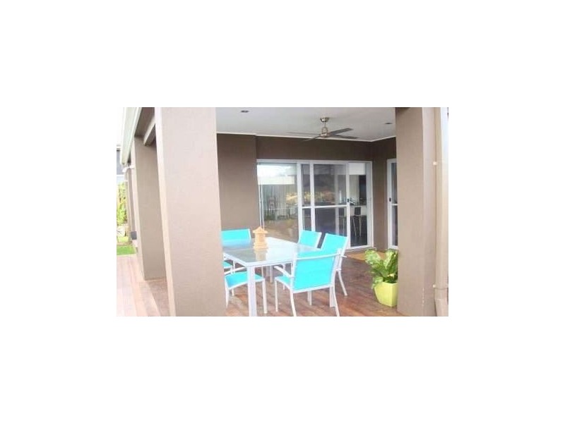 13 Aquarius Street, Reedy Creek QLD 4227