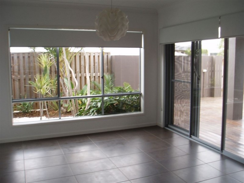 13 Aquarius Street, Reedy Creek QLD 4227