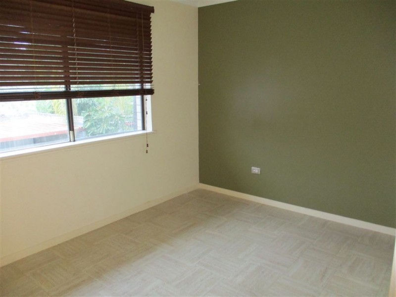 4/10 Oceanic Drive, Mermaid Waters QLD 4218