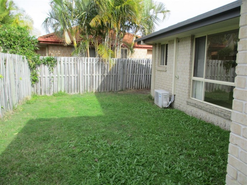 13 Daryl Drive, Varsity Lakes QLD 4227