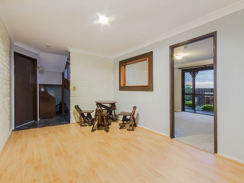 74 Highfield Drive, Merrimac QLD 4226