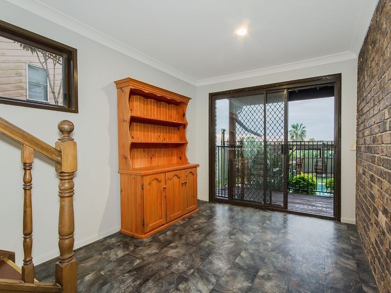 74 Highfield Drive, Merrimac QLD 4226