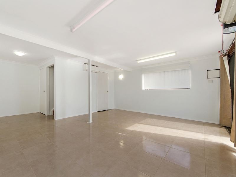 8 Lexington Drive, Worongary QLD 4213