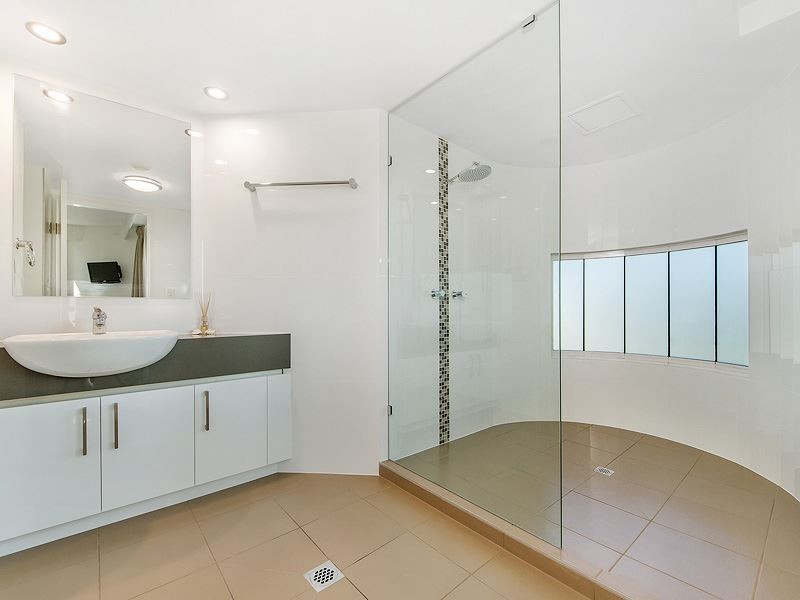 601/7 Mallana Street, Surfers Paradise QLD 4217