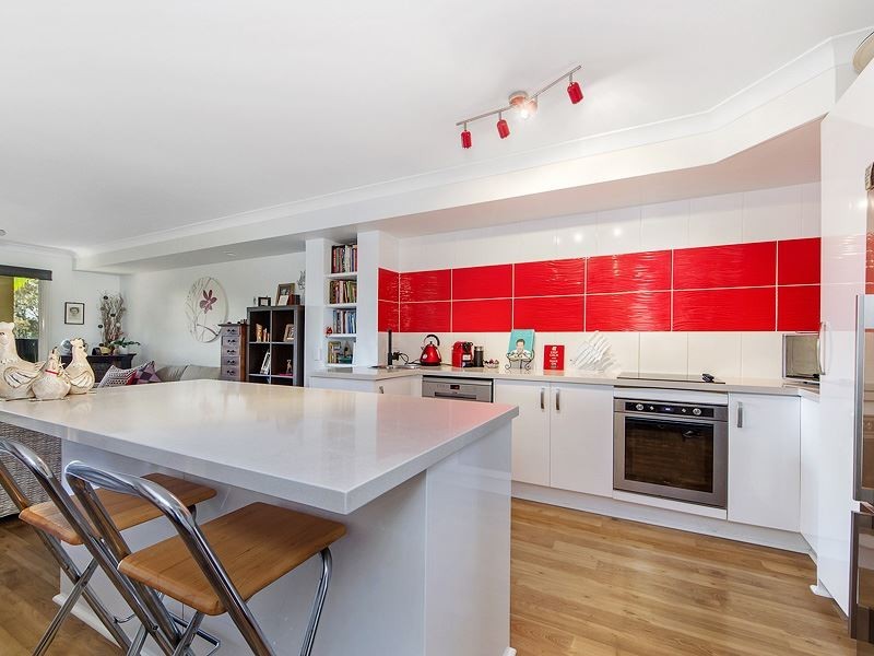 118/215 Cottesloe Drive, Mermaid Waters QLD 4218