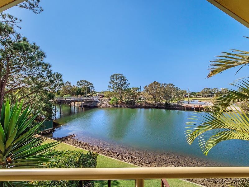 118/215 Cottesloe Drive, Mermaid Waters QLD 4218