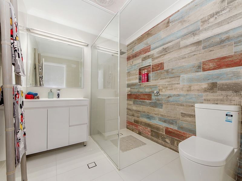 118/215 Cottesloe Drive, Mermaid Waters QLD 4218