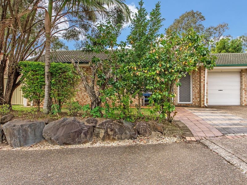 27/8 Gooding Drive, Merrimac QLD 4226