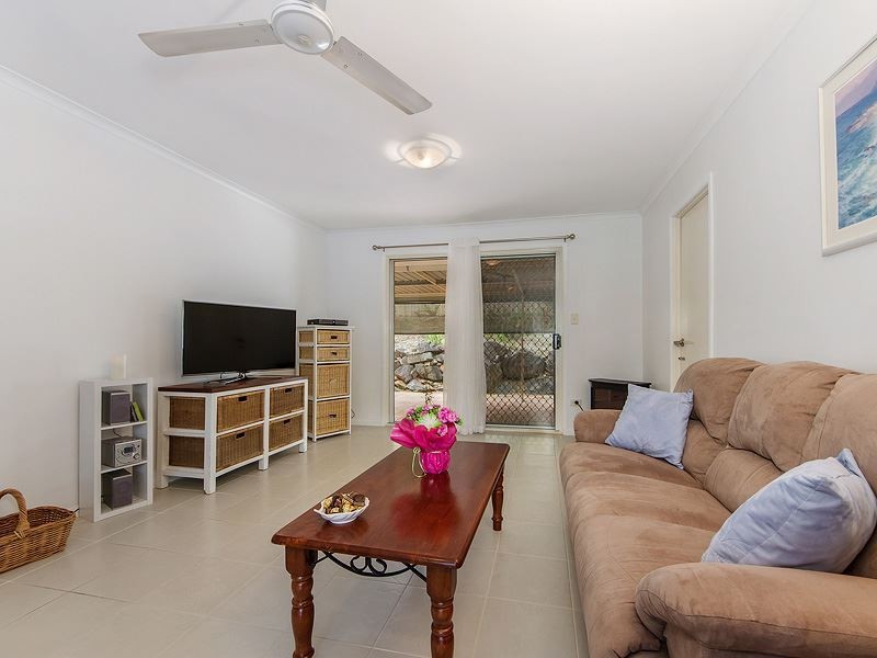 27/8 Gooding Drive, Merrimac QLD 4226