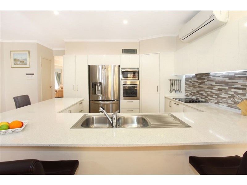 47 Cottesloe Drive, Robina QLD 4226