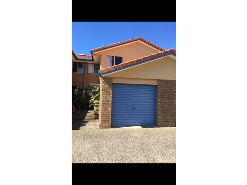 20/6 Lowood Court, Varsity Lakes QLD 4227