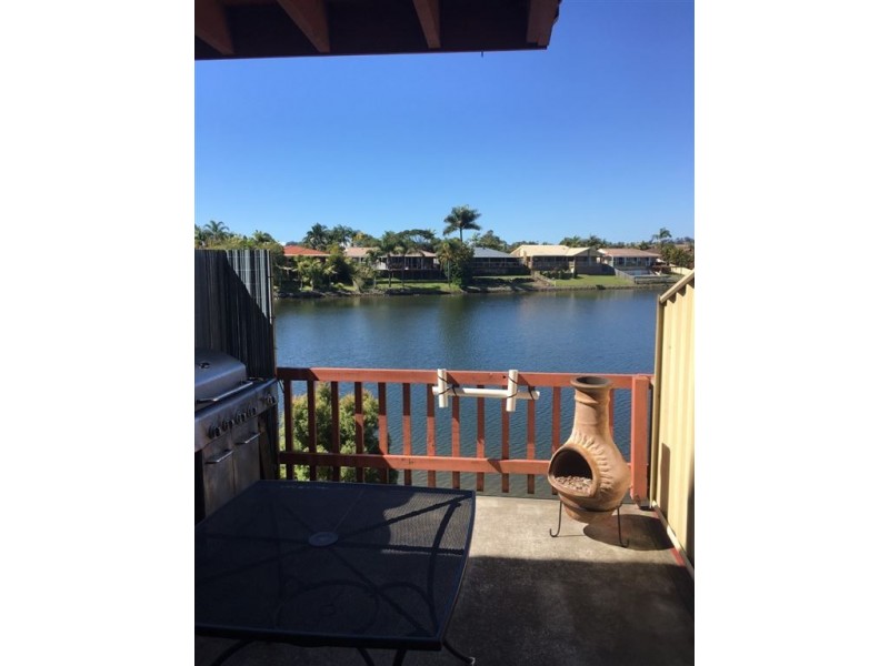 20/6 Lowood Court, Varsity Lakes QLD 4227