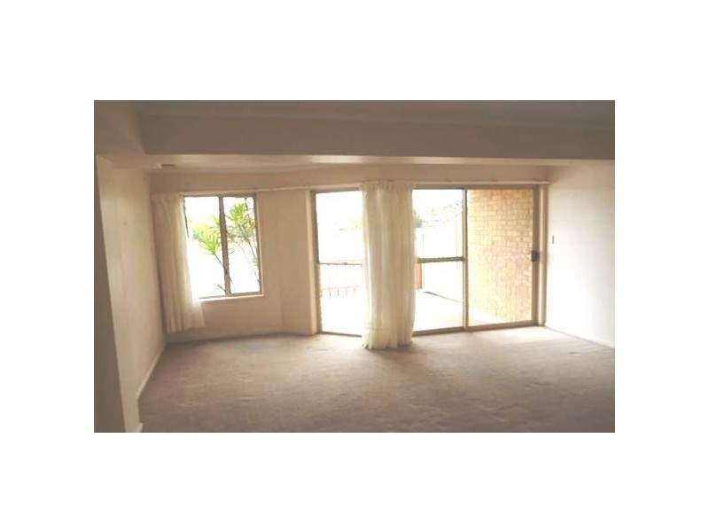 20/6 Lowood Court, Varsity Lakes QLD 4227