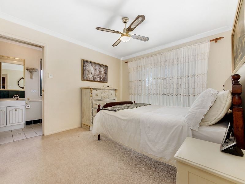 27 Kingarry Circuit, Merrimac QLD 4226