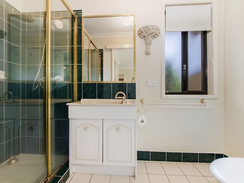 27 Kingarry Circuit, Merrimac QLD 4226