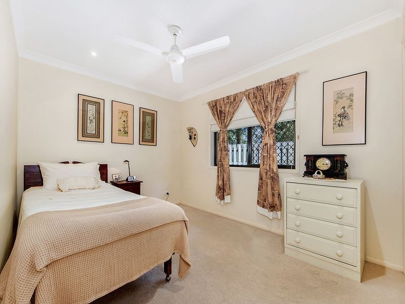 27 Kingarry Circuit, Merrimac QLD 4226