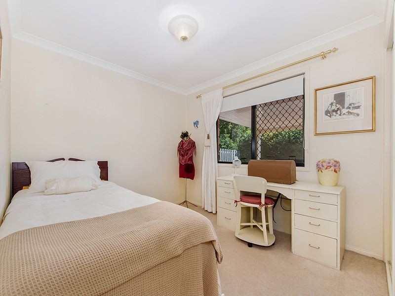 27 Kingarry Circuit, Merrimac QLD 4226