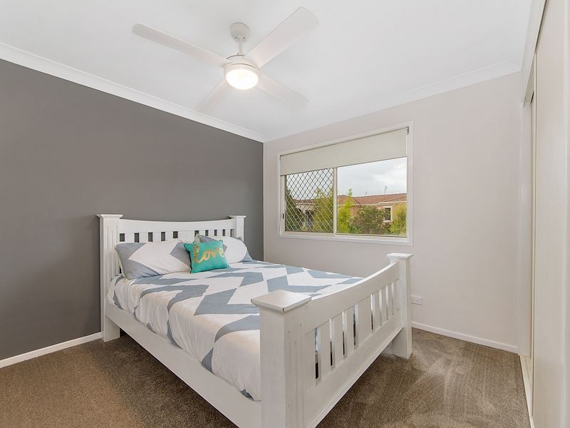 9/1 Warbler Parade, Varsity Lakes QLD 4227