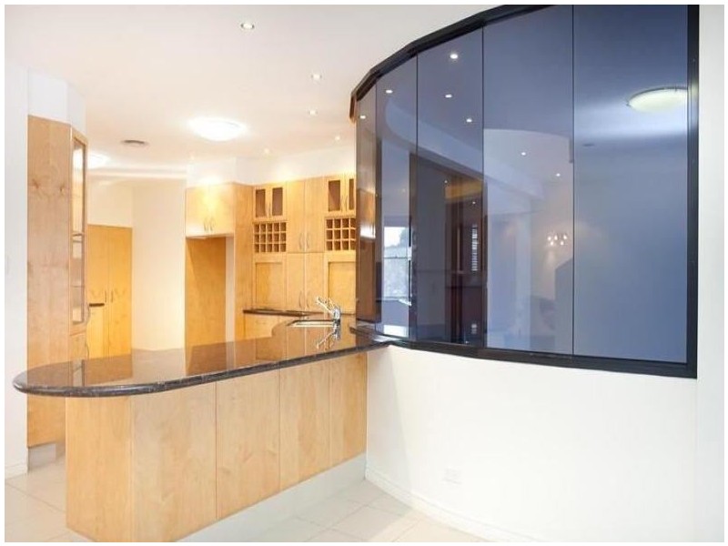 6 Ben Lexcen Place, Robina QLD 4226