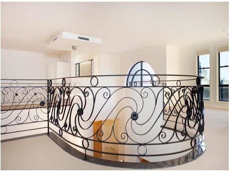 6 Ben Lexcen Place, Robina QLD 4226