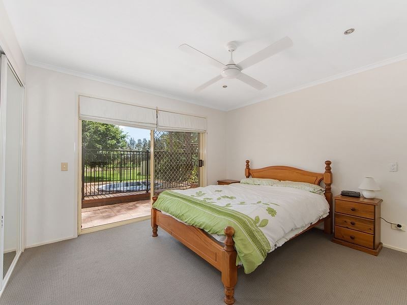 75 Petherbridge Avenue, Merrimac QLD 4226