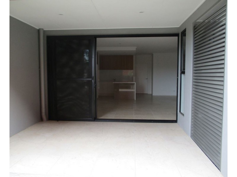 4 Parnell, Robina QLD 4226