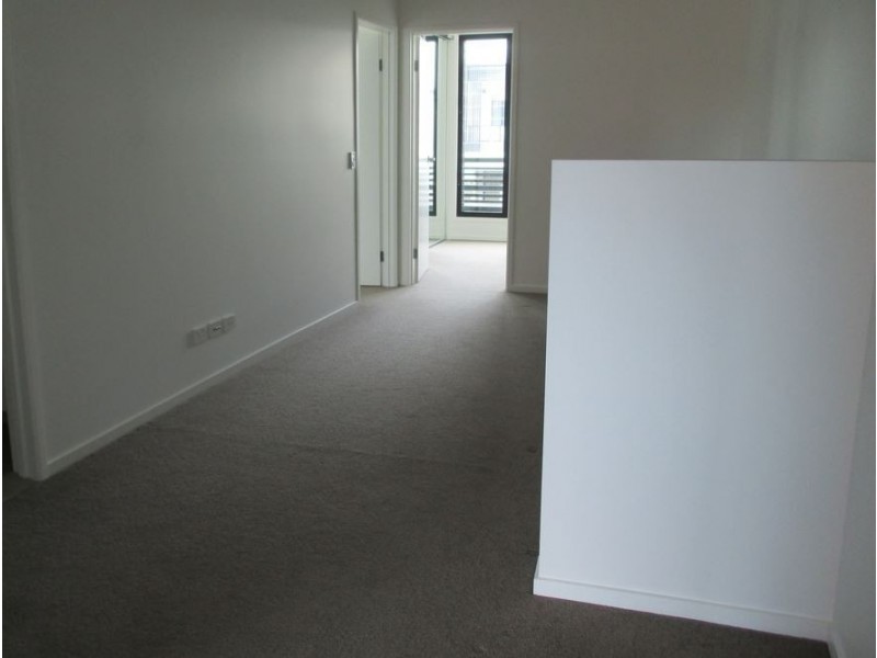 4 Parnell, Robina QLD 4226