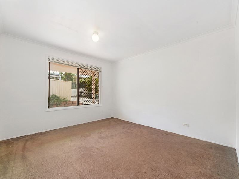 32 Meadow Brook Crescent, Merrimac QLD 4226