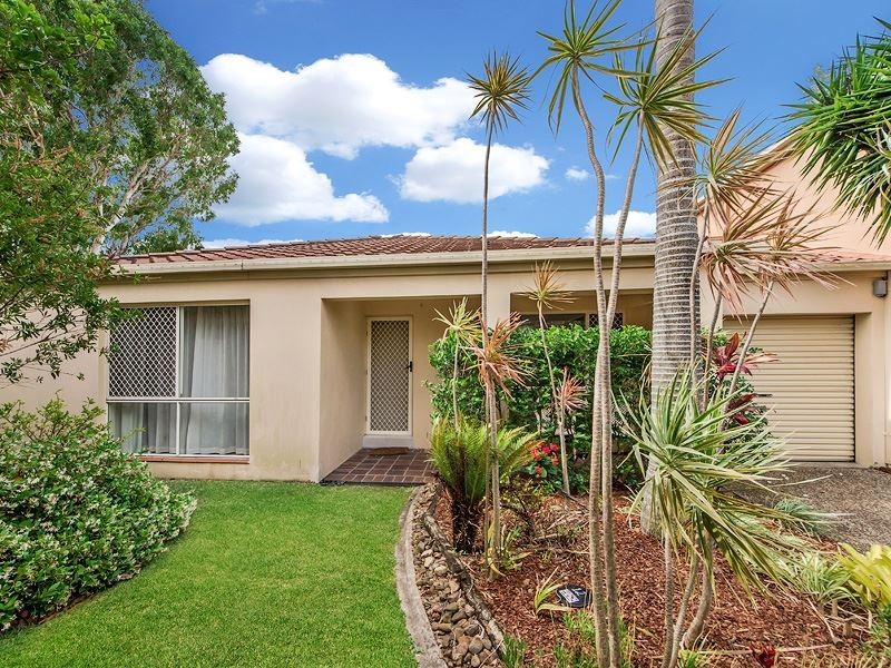 5/1 Warbler Parade, Varsity Lakes QLD 4227