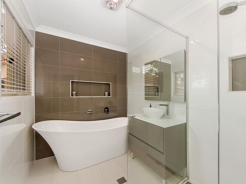 19 Macadie Way, Merrimac QLD 4226
