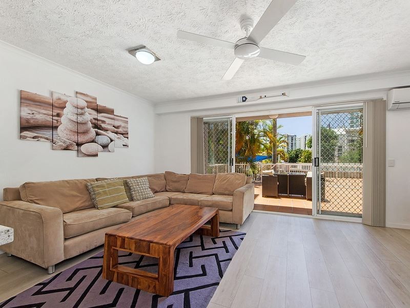 7/12 Whiting Street, Labrador QLD 4215