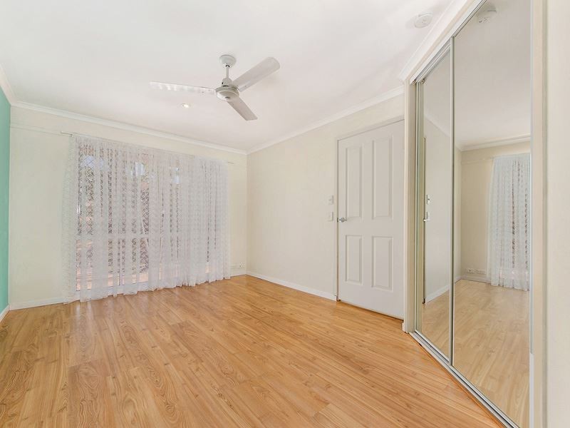 76 Merridown Drive, Merrimac QLD 4226