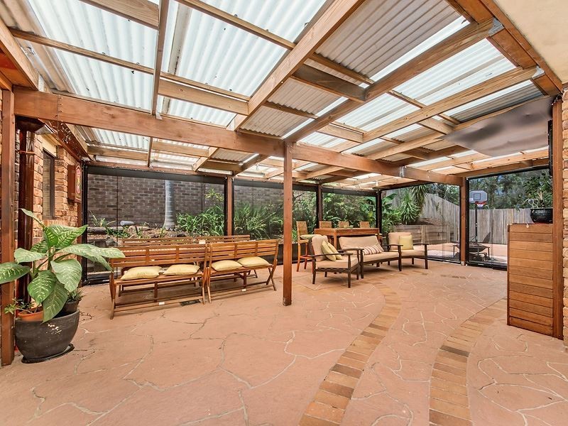 10 Highfield Drive, Merrimac QLD 4226