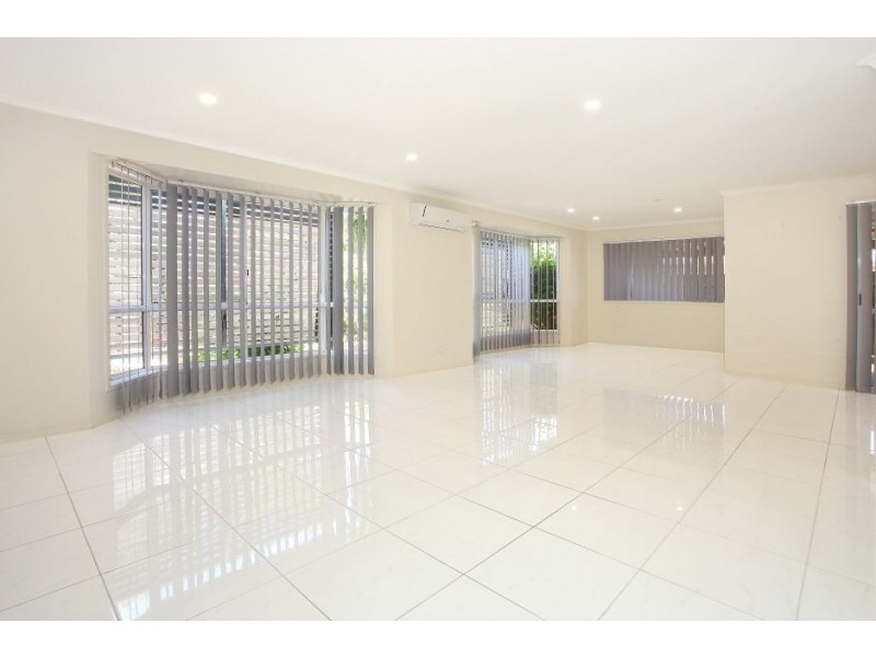 68 Ron Penhaligon Way, Robina QLD 4226