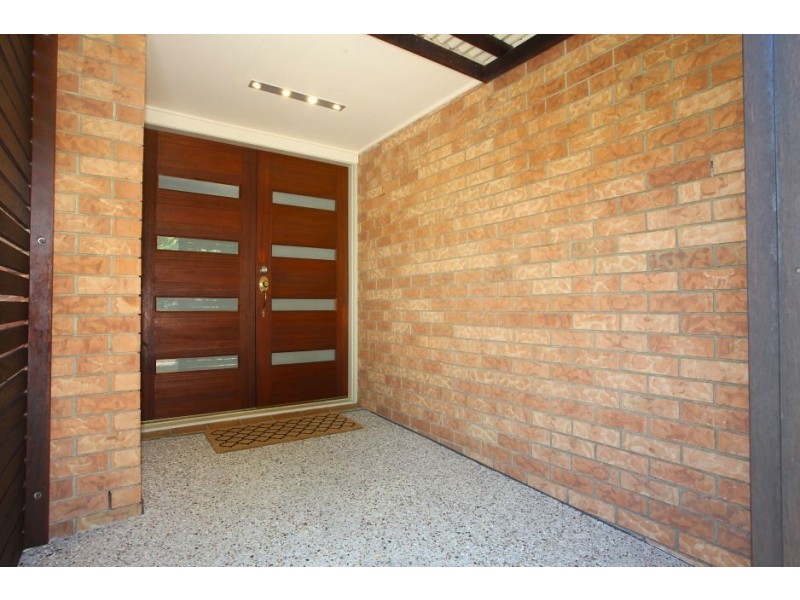 68 Ron Penhaligon Way, Robina QLD 4226